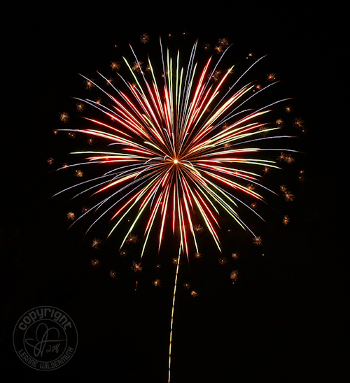 2008 bettendorf iowa fireworks 11 leanne wildermuth