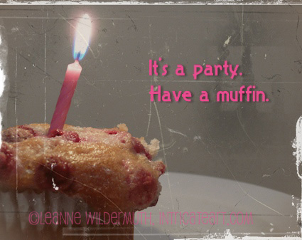 birthday muffin cake blog party invite photo by leanne wildermuth
