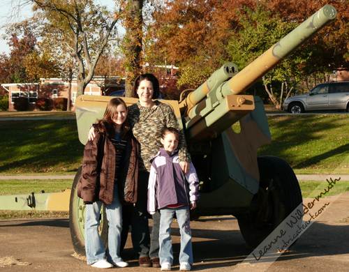Leanne and girls in front of Howitzer Fort Leonard Wood Army Base photo Leanne Wildermuth